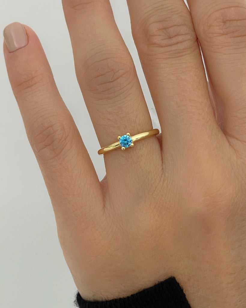 Blue topaz stone silver gold plated ring anillo piedra azul plata baño de oro