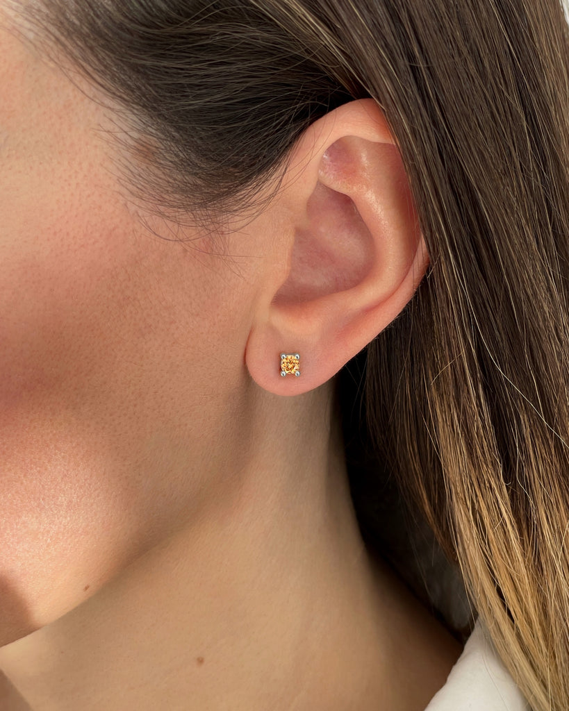 stud earrings champagne stone silver gold plating pendietes de boton con piedra champan plata baño de oro