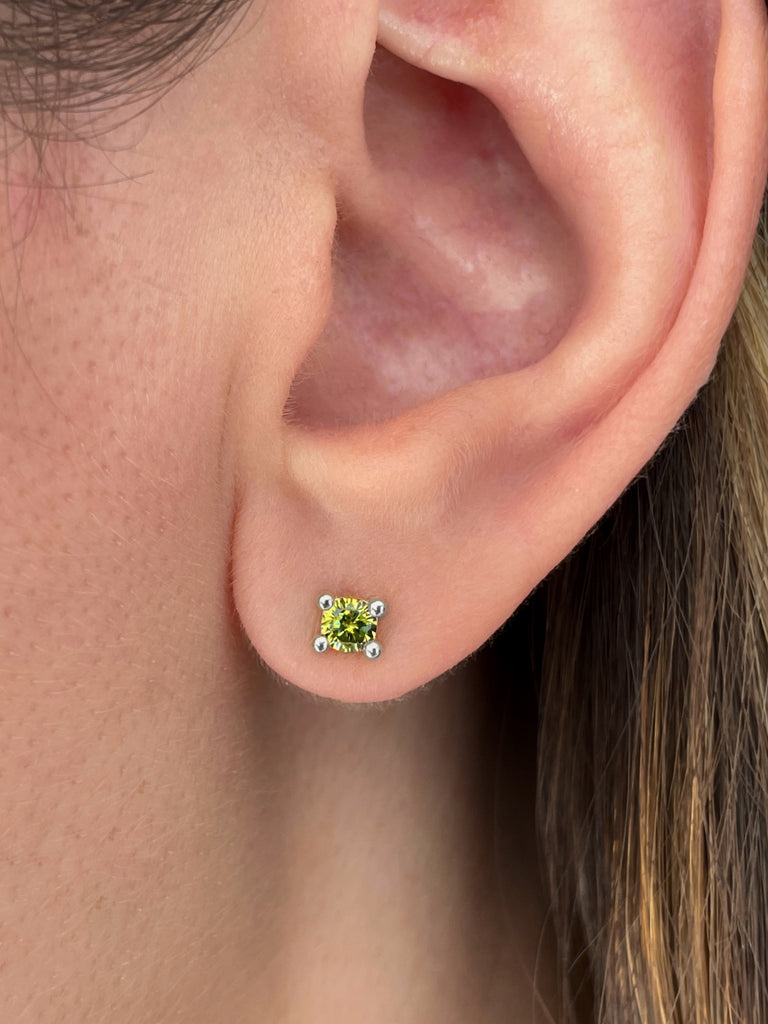 stud earrings  green stone silver gold plating pendietes de boton con piedra verde plata baño de oro
